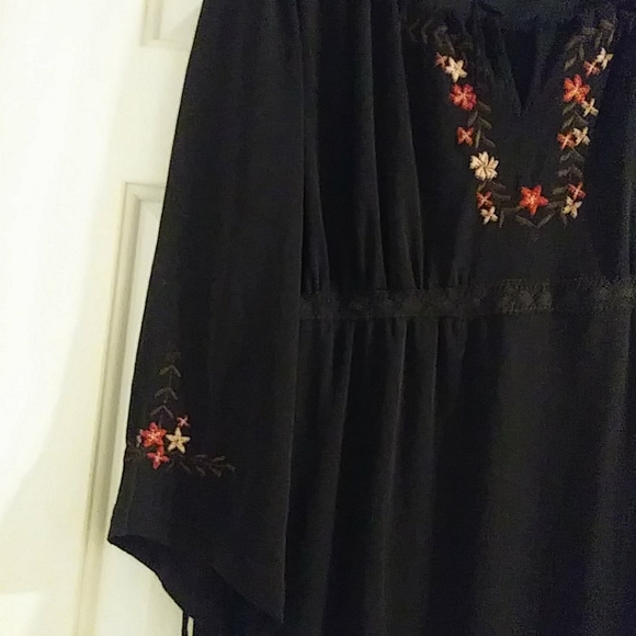 Maternity dress - Picture 3 of 3